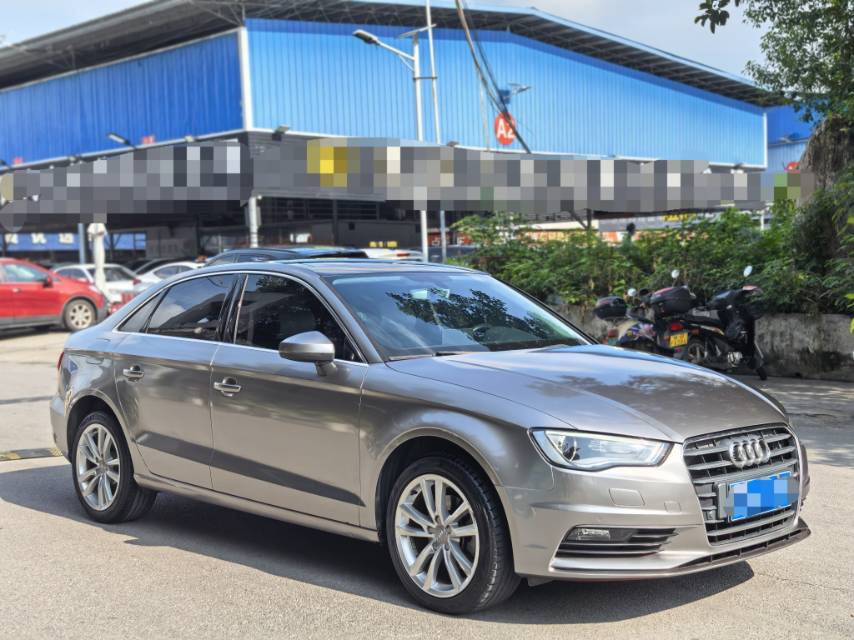 Audi A3 2016 car image #3