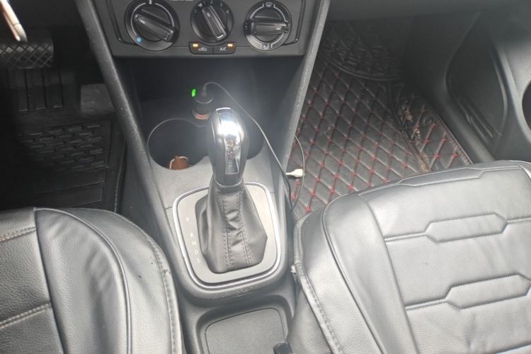 Volkswagen Polo 2018 #16 Volkswagen Polo 2018 car image #16