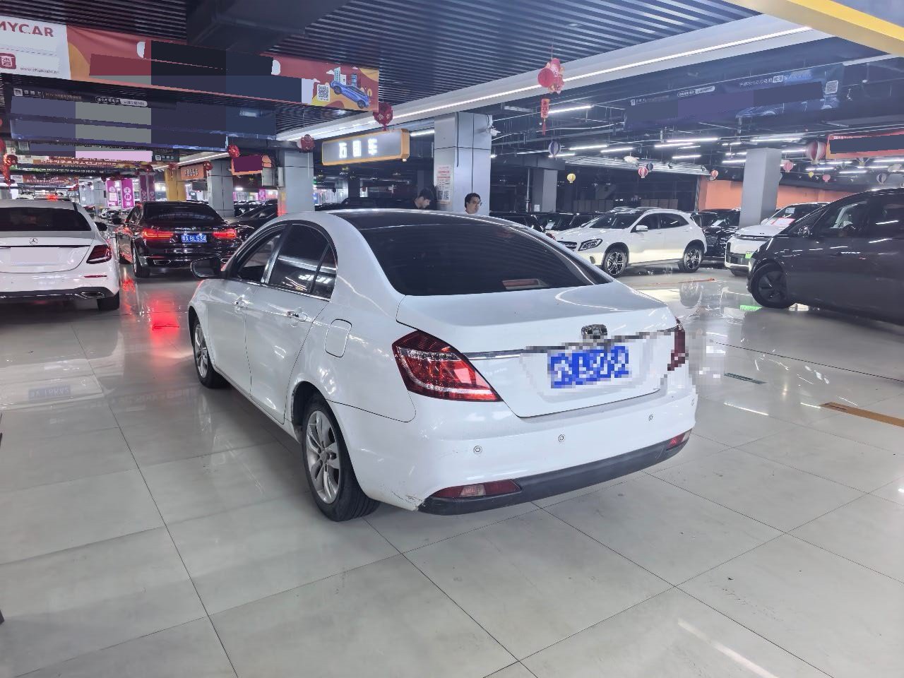 GEELY Emgrand 2015 car image #6