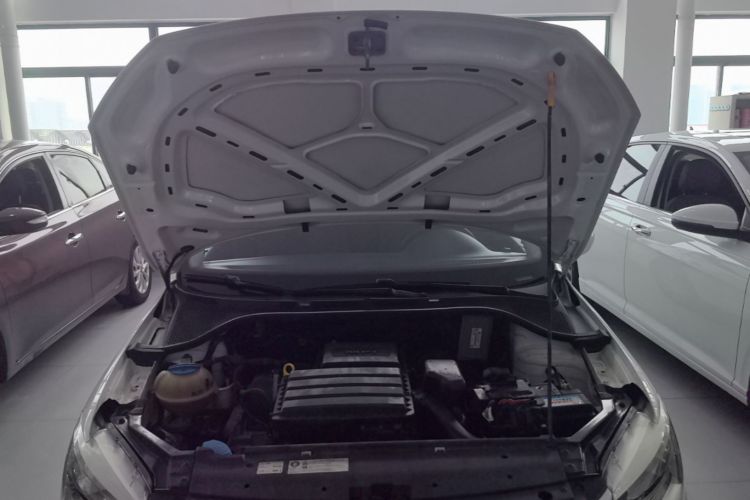 Volkswagen Santana 2016 #20 Volkswagen Santana 2016 car image #20