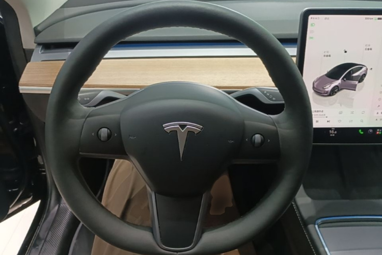 Tesla Model 3 2023 #11 Tesla Model 3 2023 car image #11