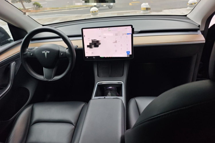 Tesla Model Y 2021 #12 Tesla Model Y 2021 car image #12