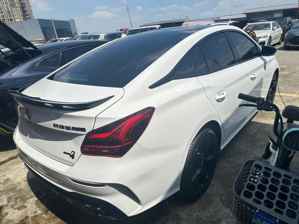 MG 5 Scorpio 2022 car image #4