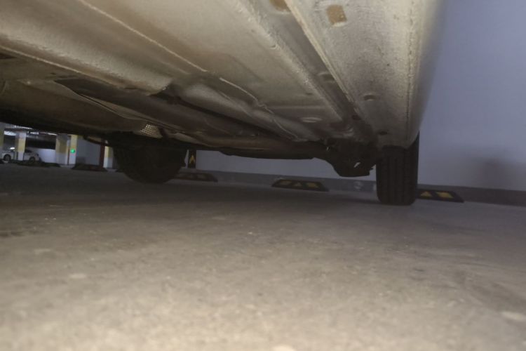 Volkswagen Santana 2017 car image #22