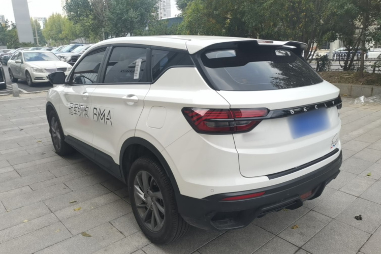 GEELY Coolray 2025 #7 GEELY Coolray 2025 car image #7
