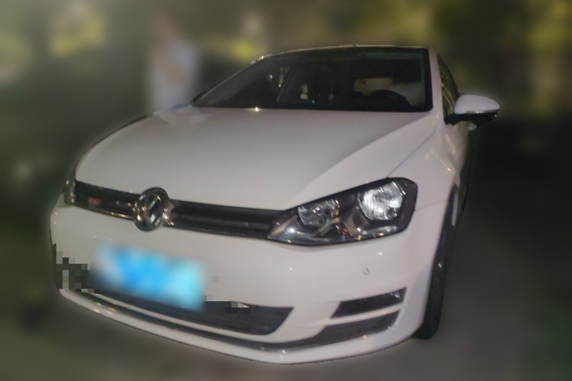 Volkswagen Golf 2015 car image 