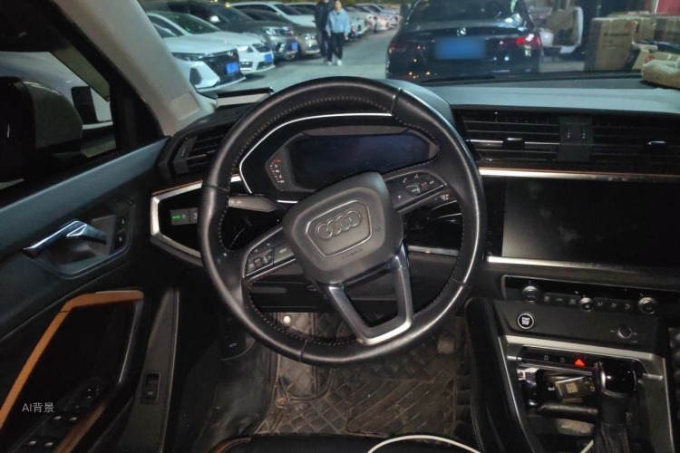 Audi Q3 2021 #12 Audi Q3 2021 صورة سيارة #12