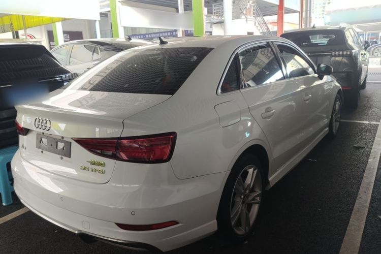 Audi A3 2019 car image #7