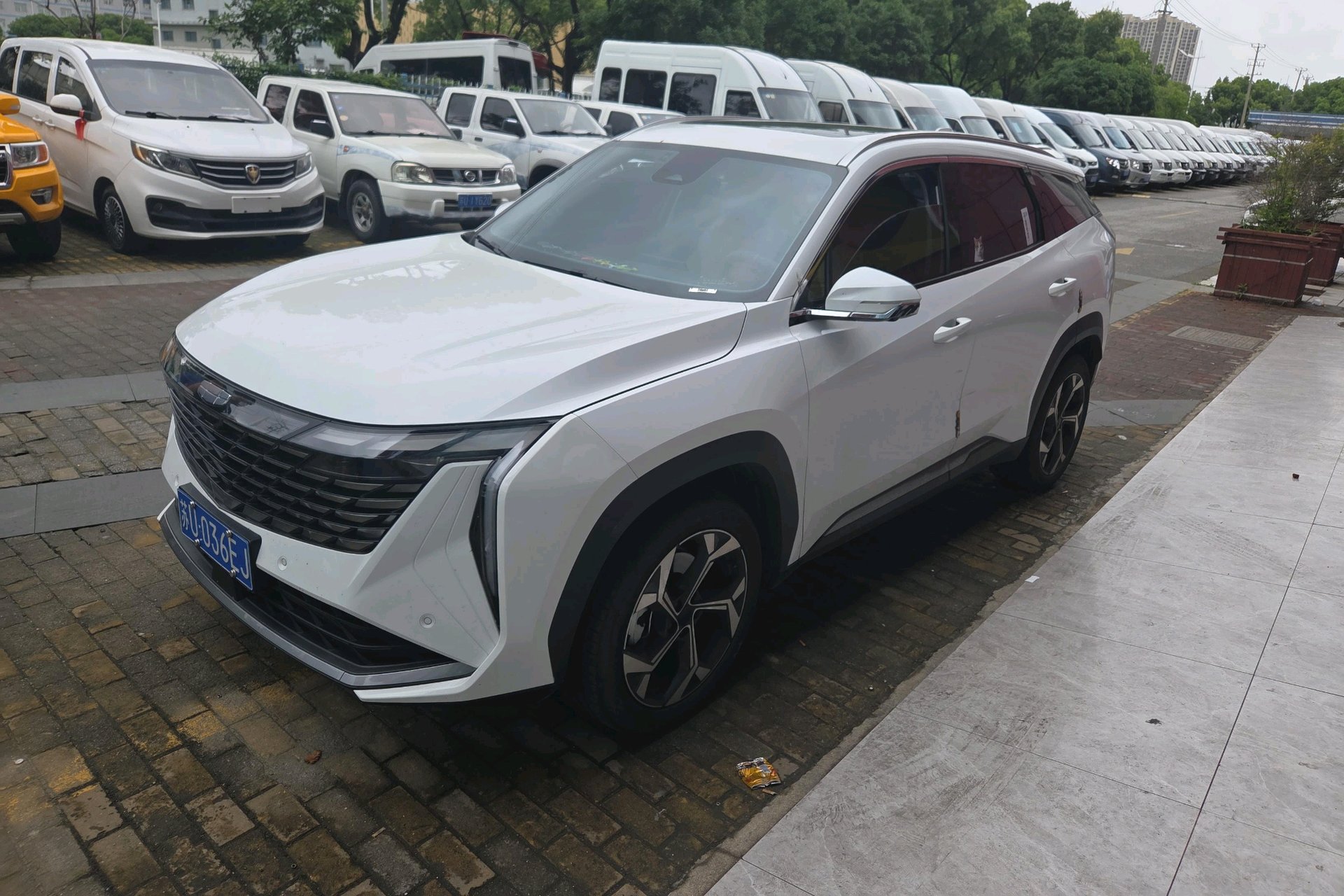 GEELY Boyue L 2024 car image 