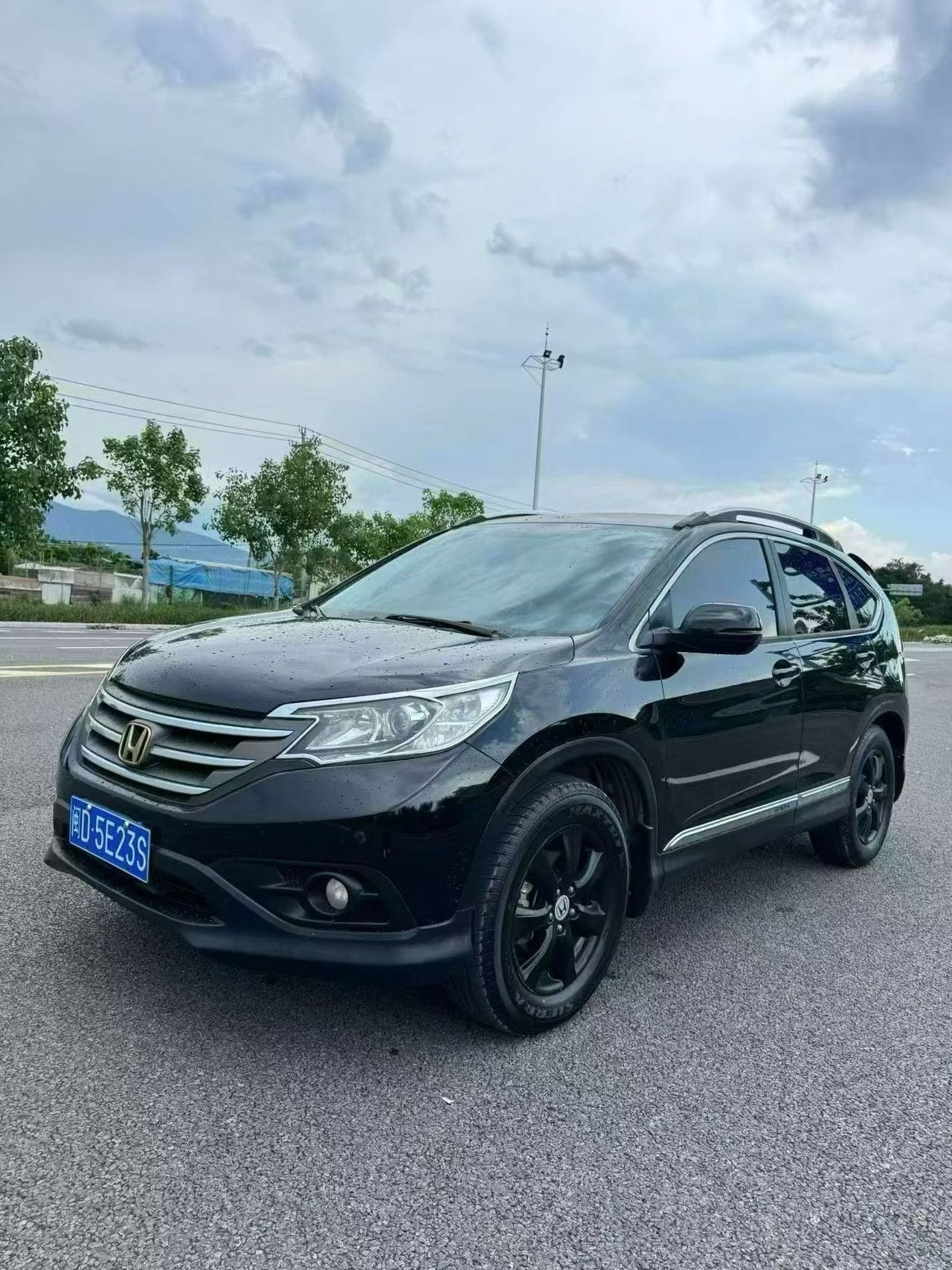 2014 2014 car image