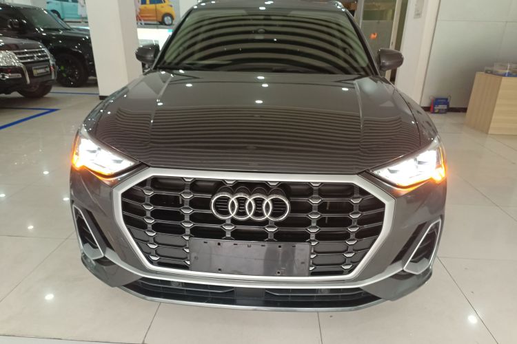Audi Q3 2021 #3 Audi Q3 2021 car image #3