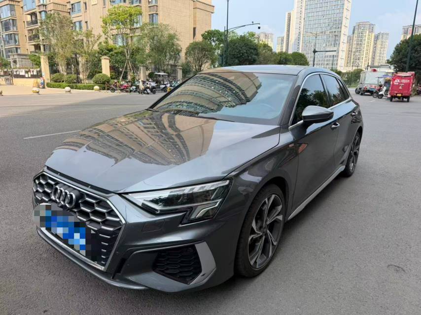 2022 2022 car image