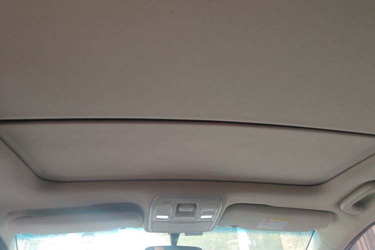 GEELY Emgrand GS 2017 car image #20