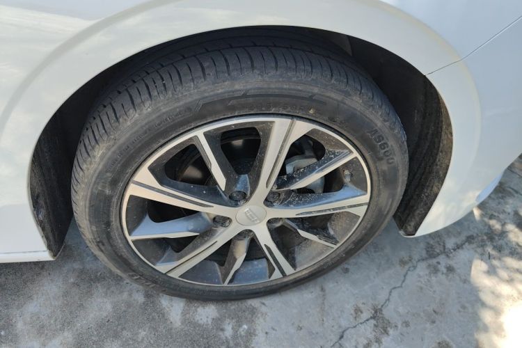 GEELY Emgrand 2024 #9 GEELY Emgrand 2024 car image #9