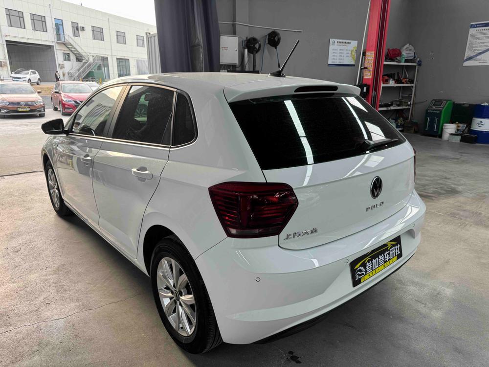 Volkswagen Polo 2023 car image #4