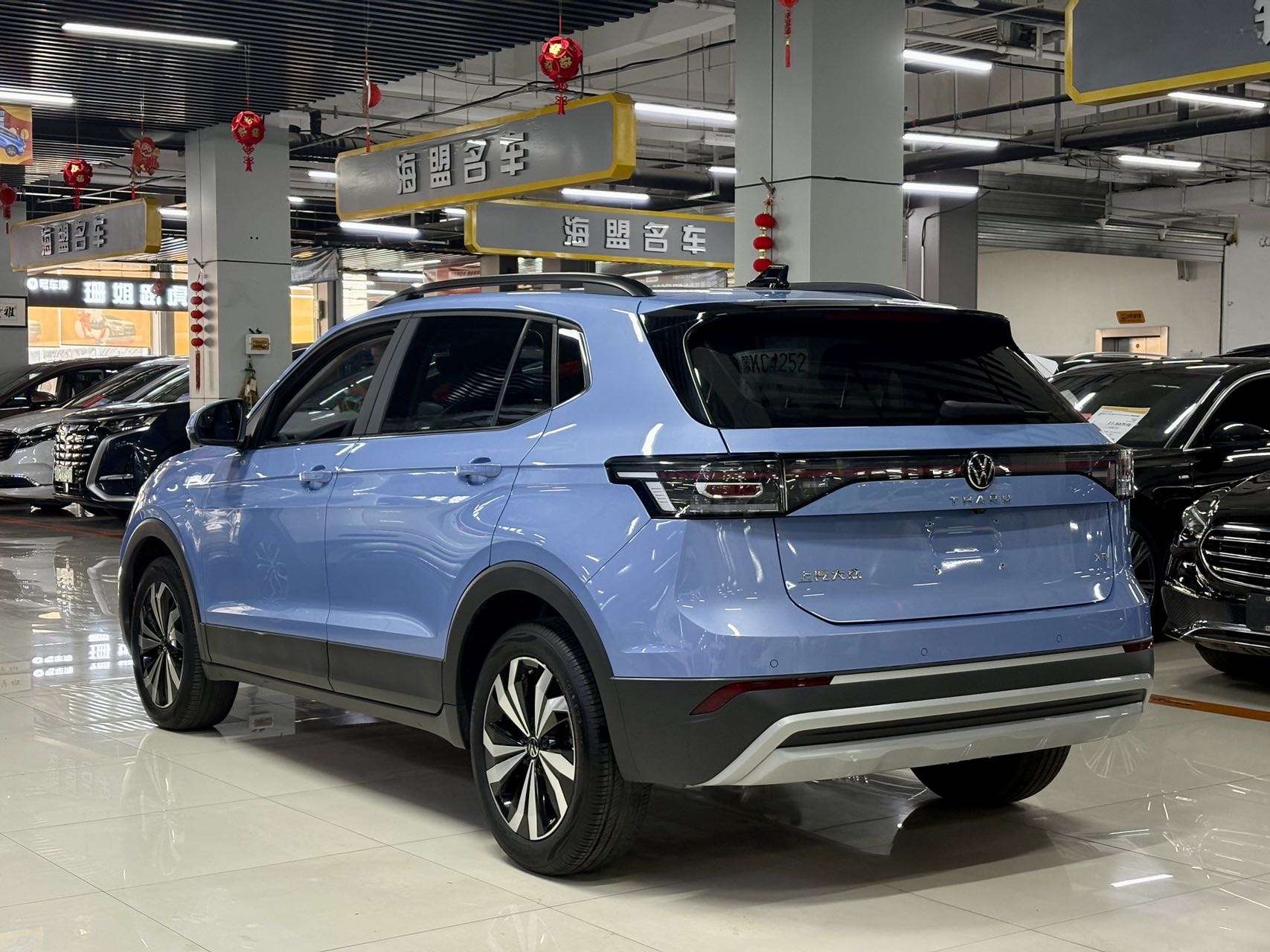 Volkswagen Tharu 2025 car image #9