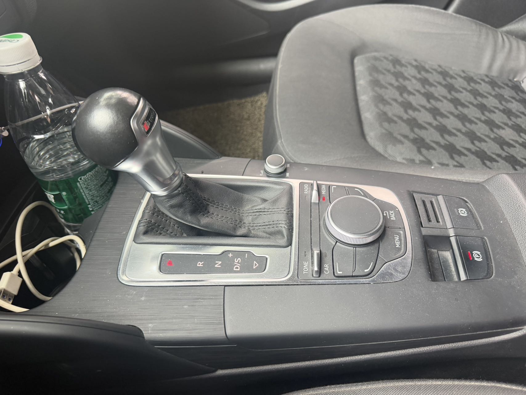 Audi A3 2016 car image #7