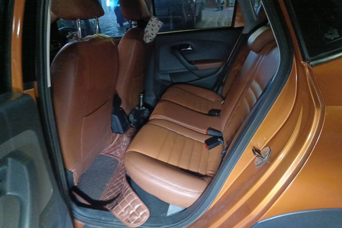Volkswagen Polo 2014 car image #19