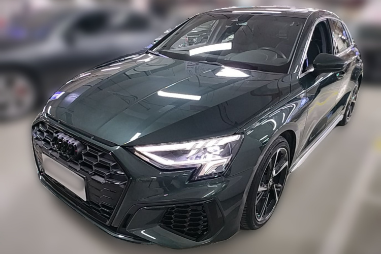 Audi A3 2024 car image #2