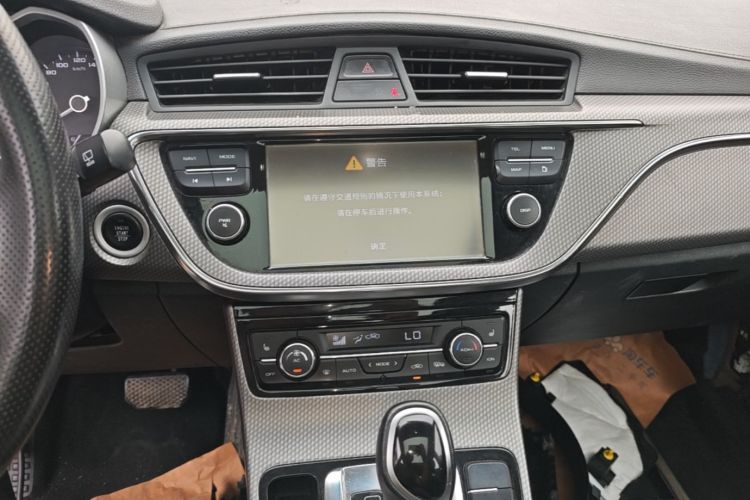 GEELY Emgrand GS 2016 #13 GEELY Emgrand GS 2016 car image #13