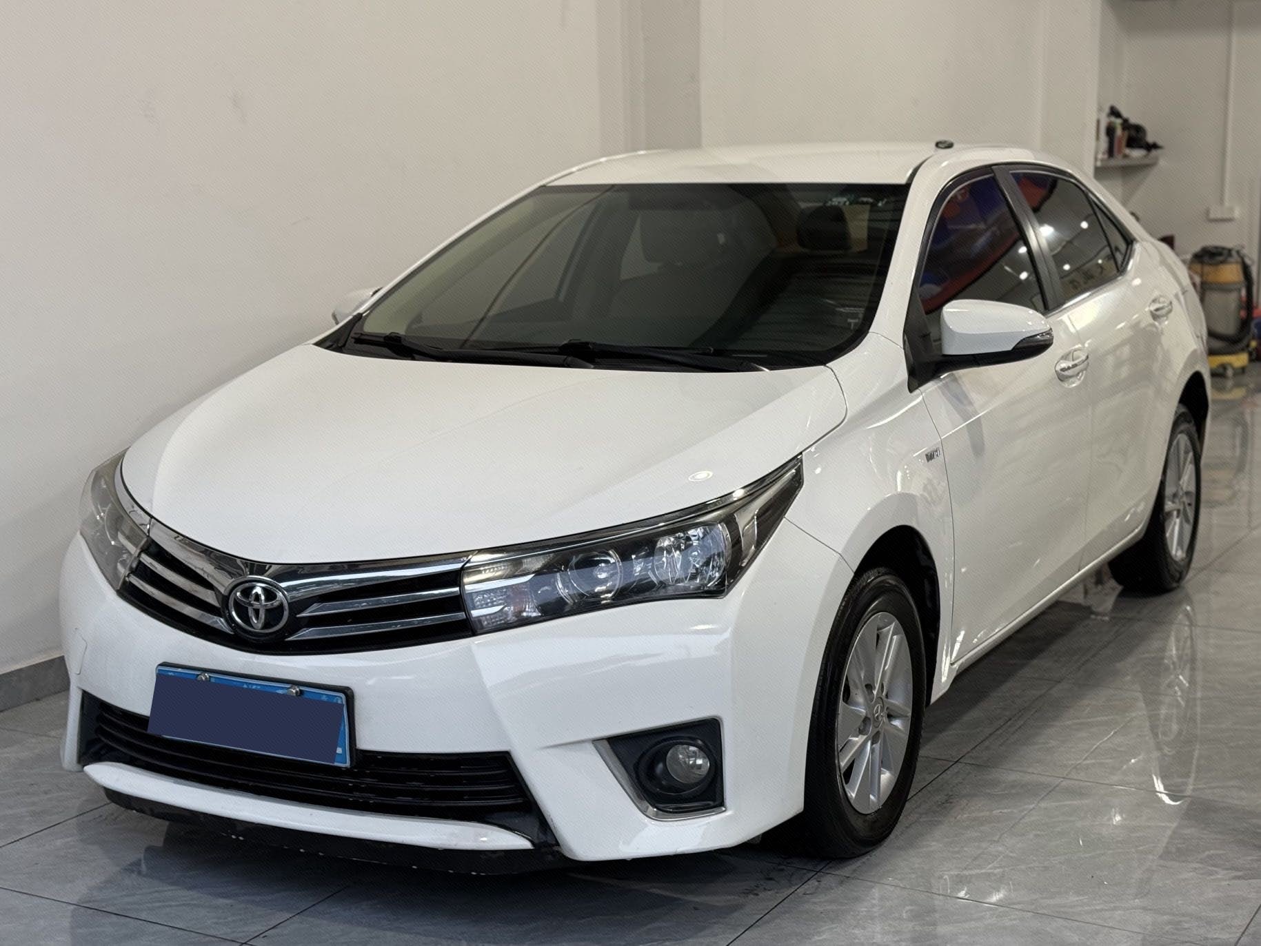 Toyota Corolla 2015 car image 