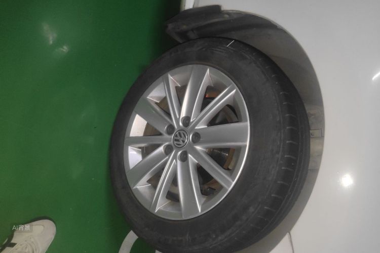 Volkswagen Polo 2014 car image #9