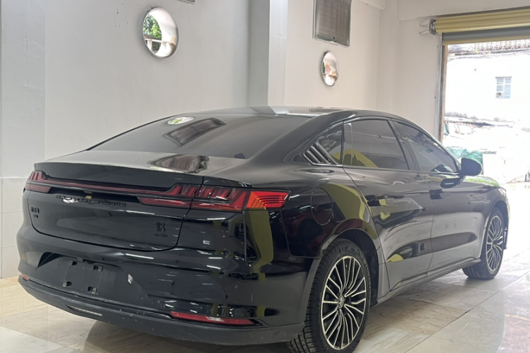 BYD Han 2021 car image #5