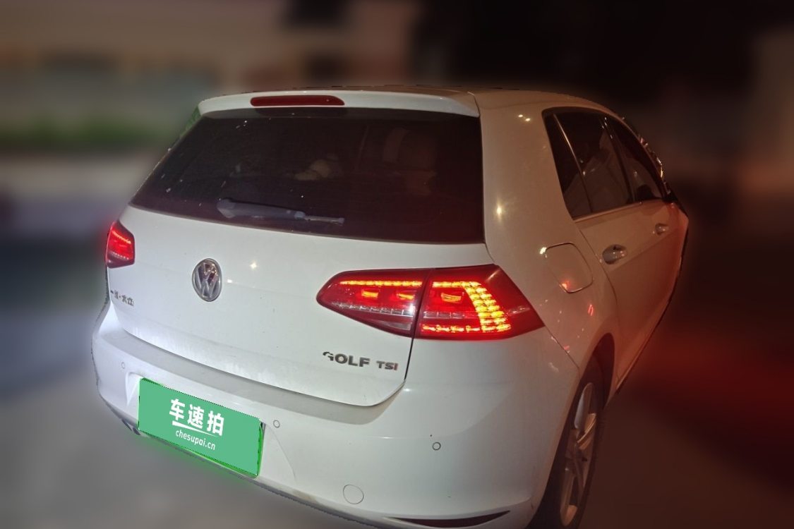 Volkswagen Golf 2014 car image #4