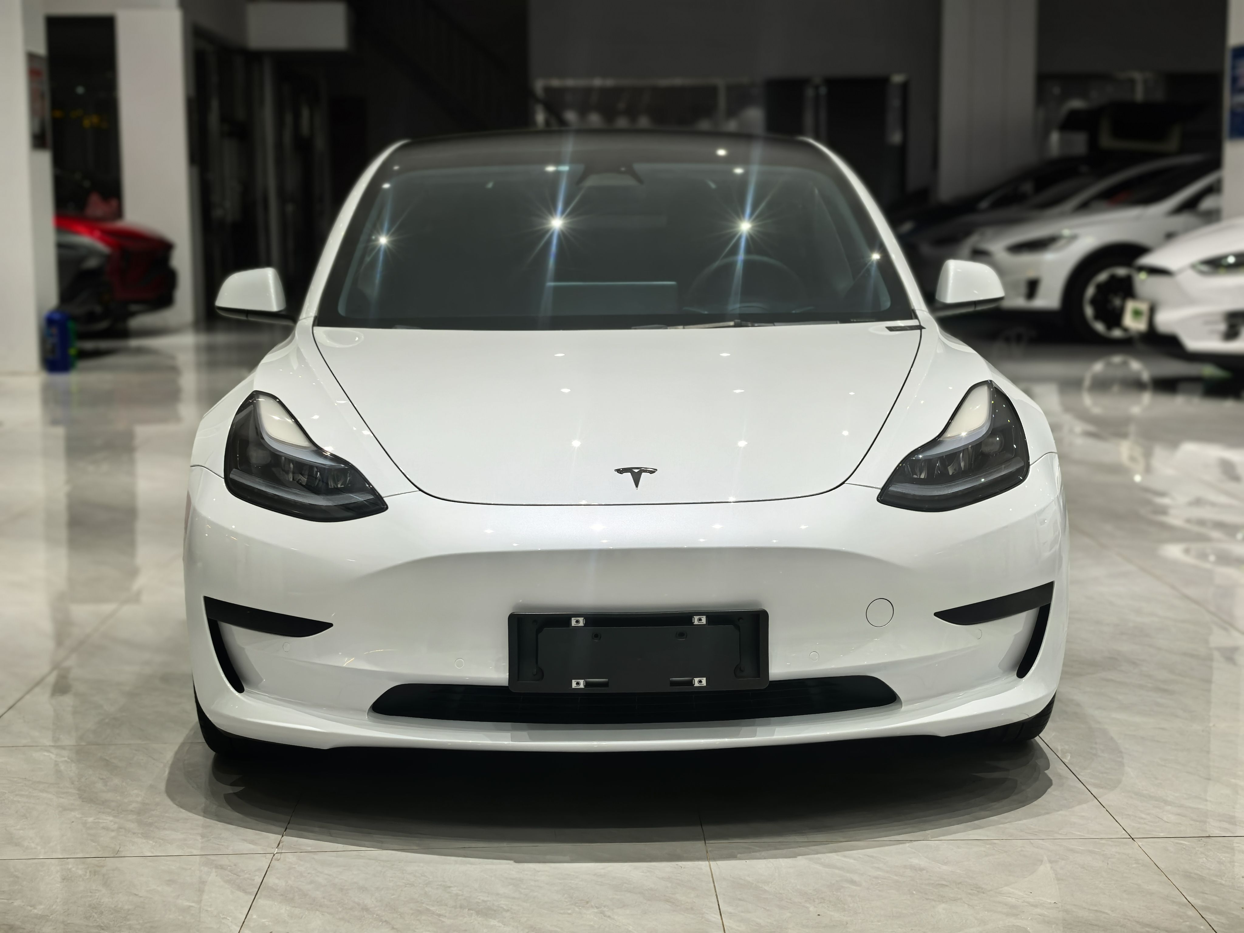Tesla Model 3 2023 #4 Tesla Model 3 2023 car image #4