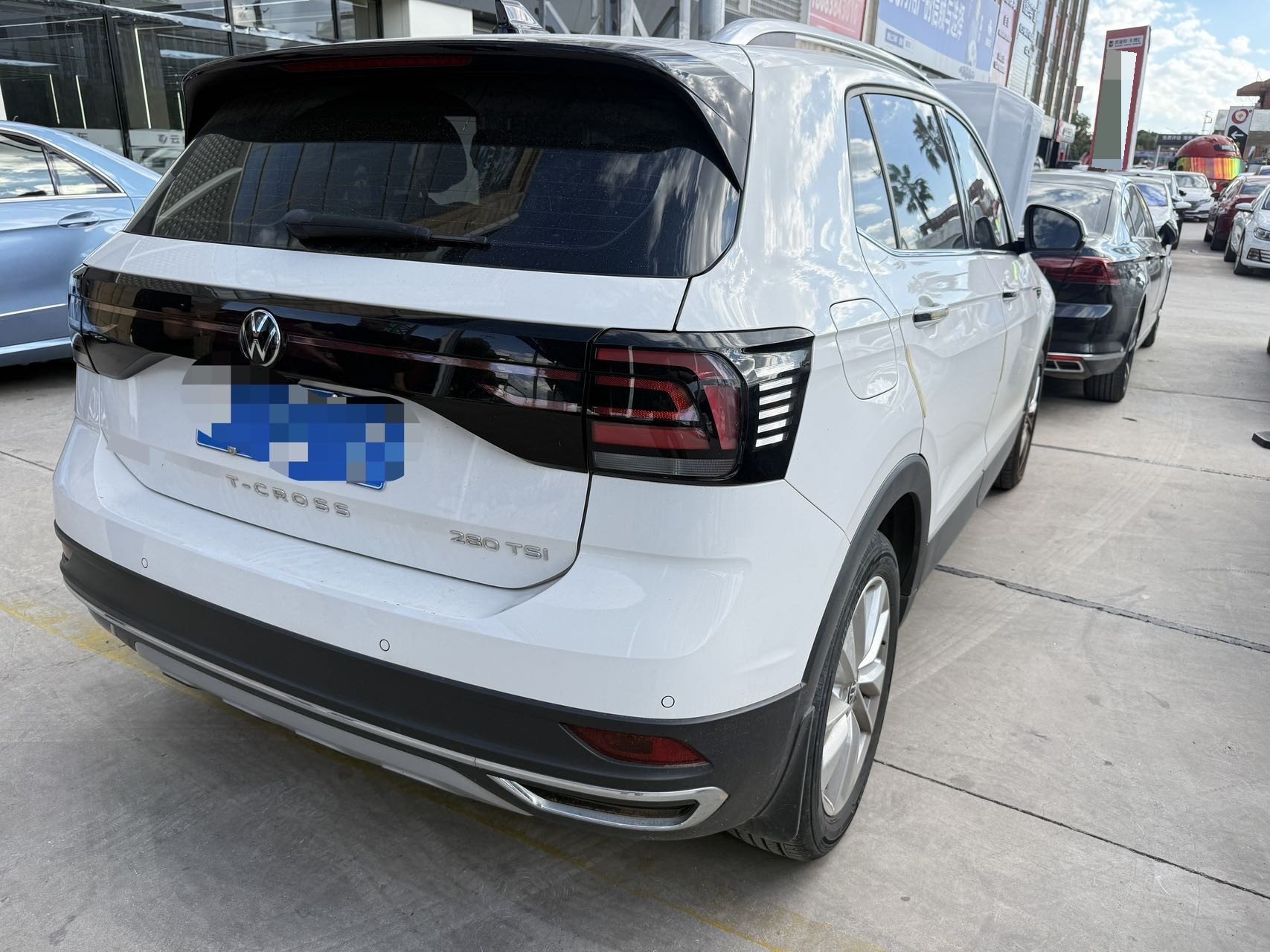 Volkswagen T-Cross 2022 car image #7