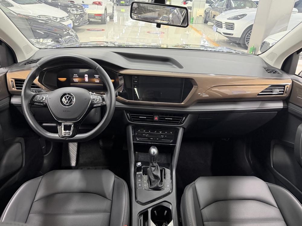 Volkswagen Tharu 2022 car image #8