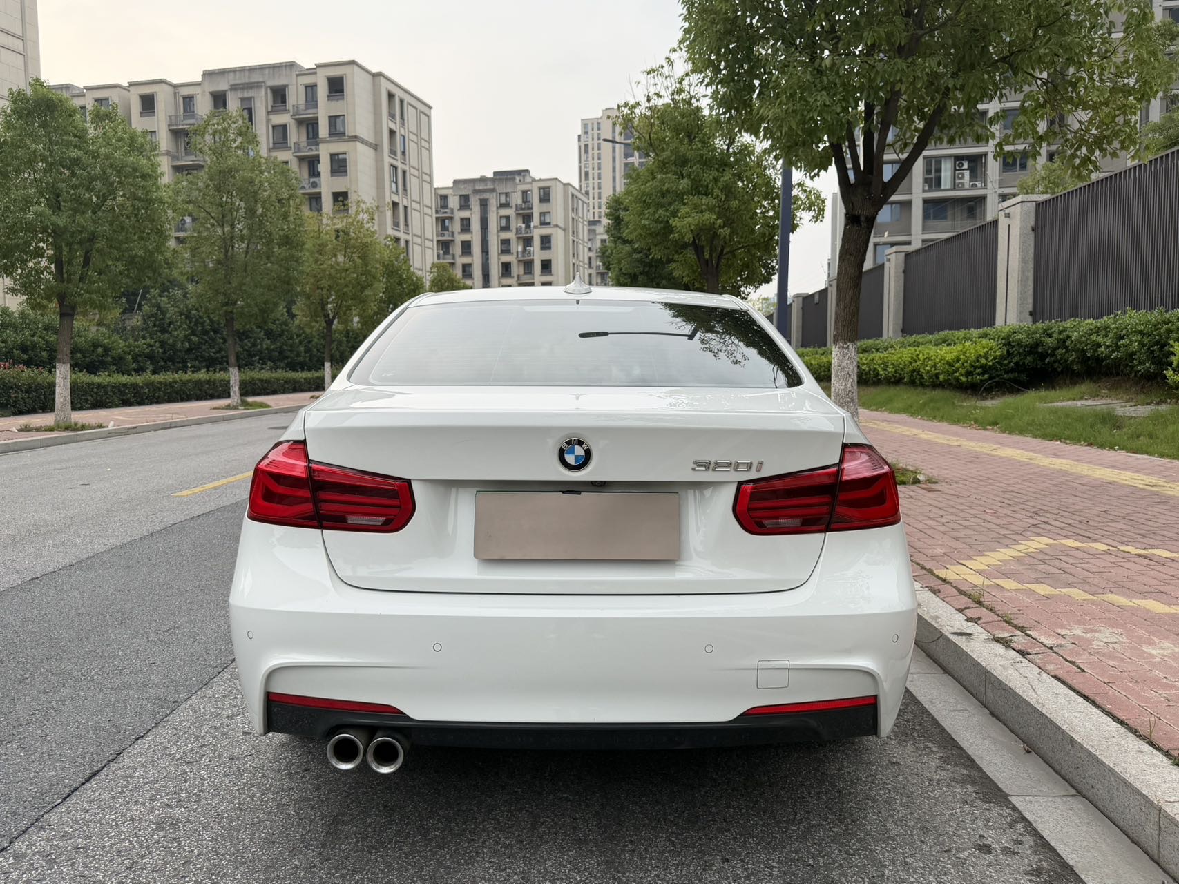 BMW 3 Series 2019 #4 BMW 3 Series 2019 car image #4