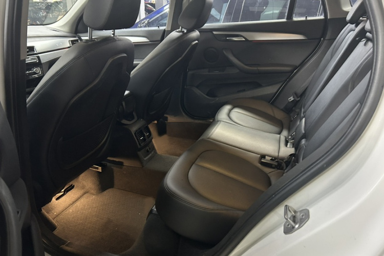 BMW X1 2016 immagine di auto #14