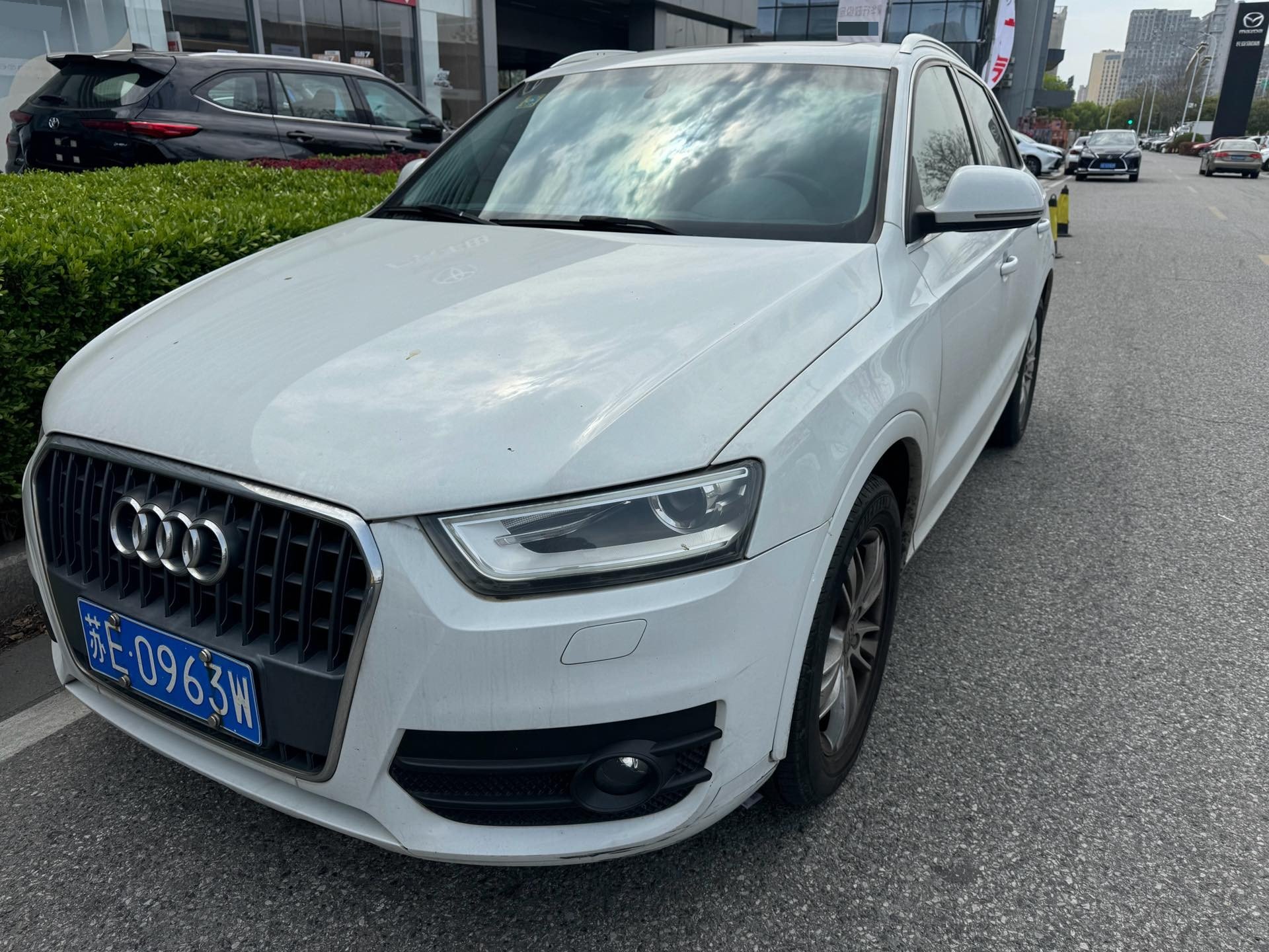 Audi Q3 2013 car image 