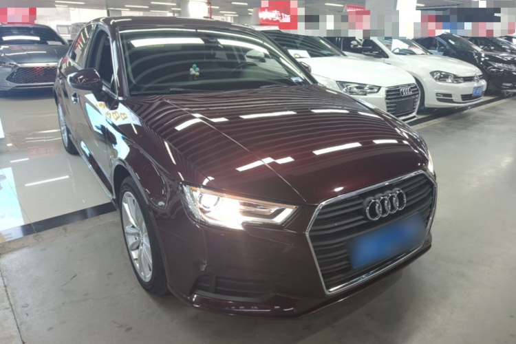 Audi A3 2019 صورة سيارة #4