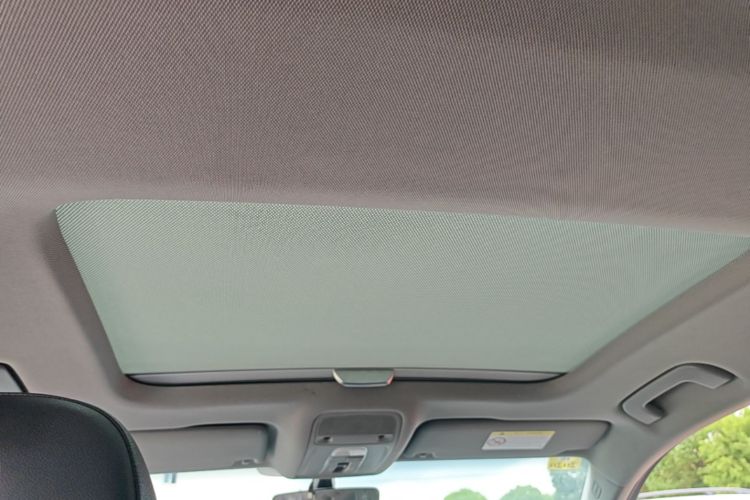 Audi A3 2018 car image #18