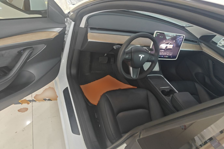 Tesla Model 3 2023 #16 Tesla Model 3 2023 car image #16