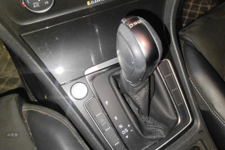 Volkswagen Golf 2019 #16 Volkswagen Golf 2019 car image #16