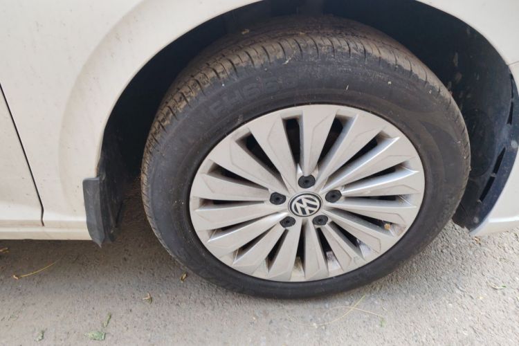 Volkswagen Lavida 2019 #6 Volkswagen Lavida 2019 car image #6