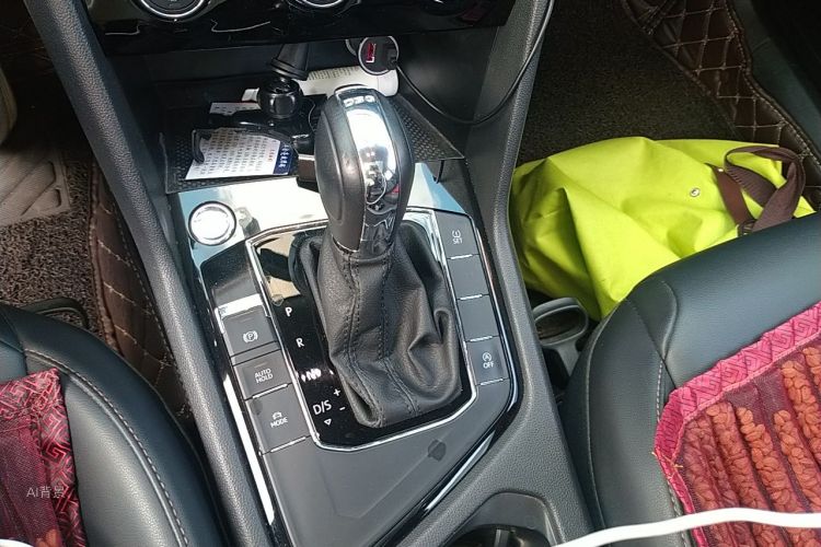 Volkswagen Tharu 2020 car image #16