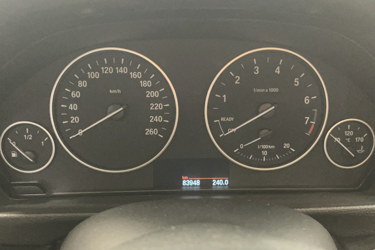 BMW 3 Series 2017 #8 BMW 3 Series 2017 car image #8