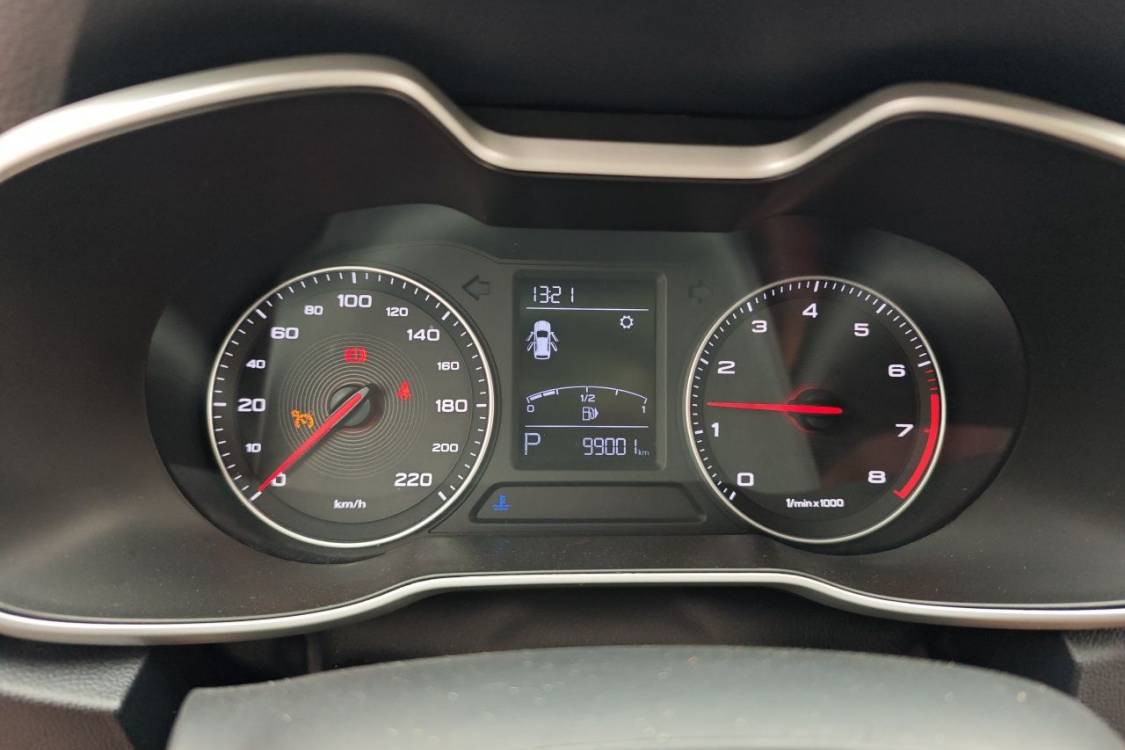 MG ZS 2018 car image #24