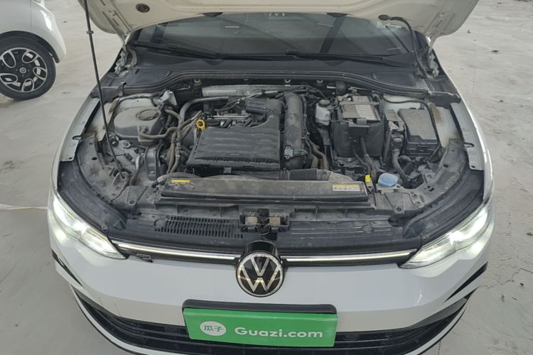 Volkswagen Golf 2022 car image #20