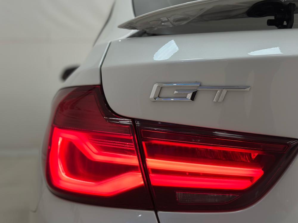 BMW 3 Series GT 2021 #8 BMW 3 Series GT 2021 car image #8