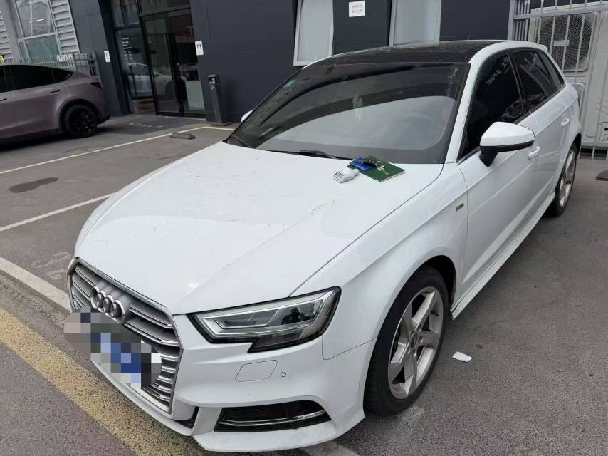 Audi A3 2020 car image #2