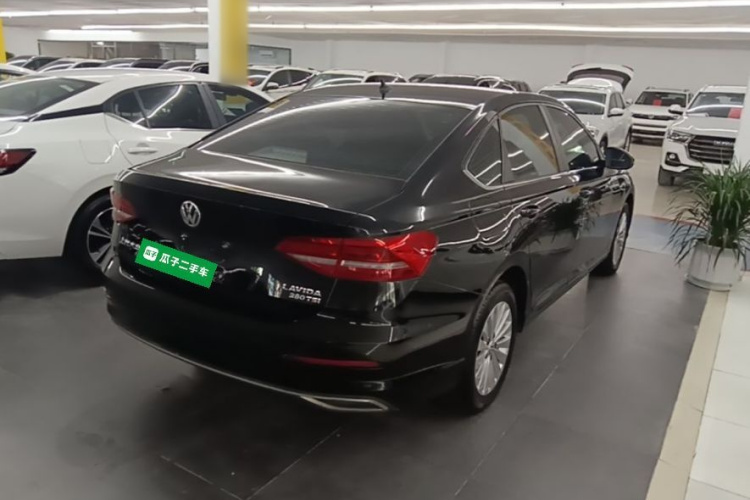 Volkswagen Lavida 2019 #7 Volkswagen Lavida 2019 car image #7