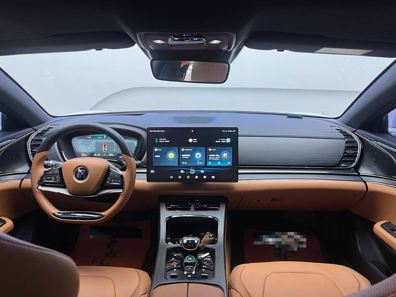 BYD Han 2023 car image #9