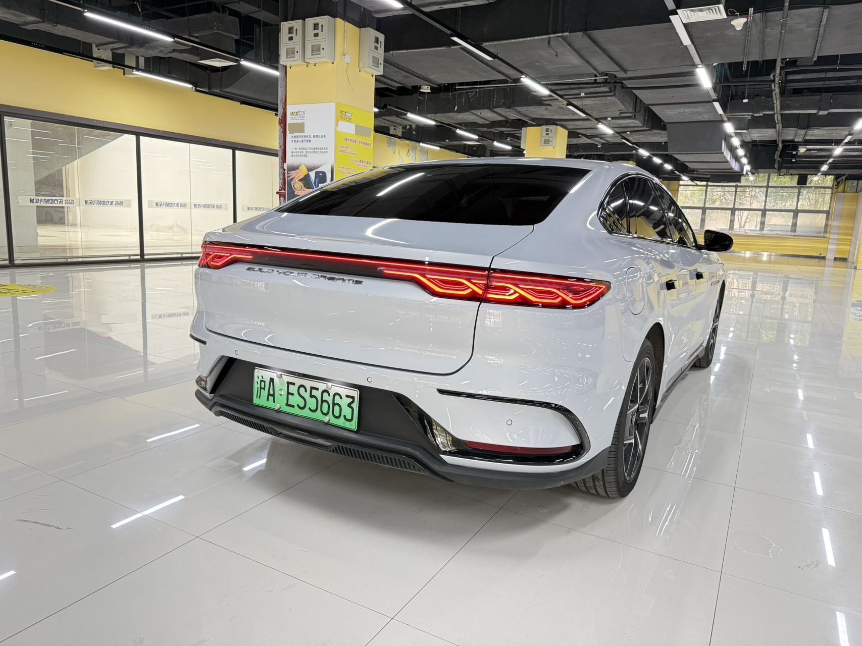 BYD Han 2024 car image #5