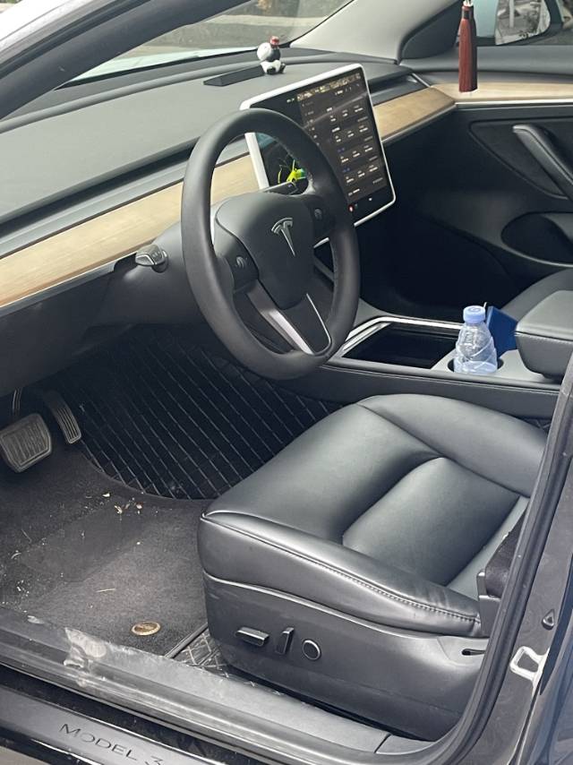Tesla Model 3 2022 #3 Tesla Model 3 2022 صورة سيارة #3