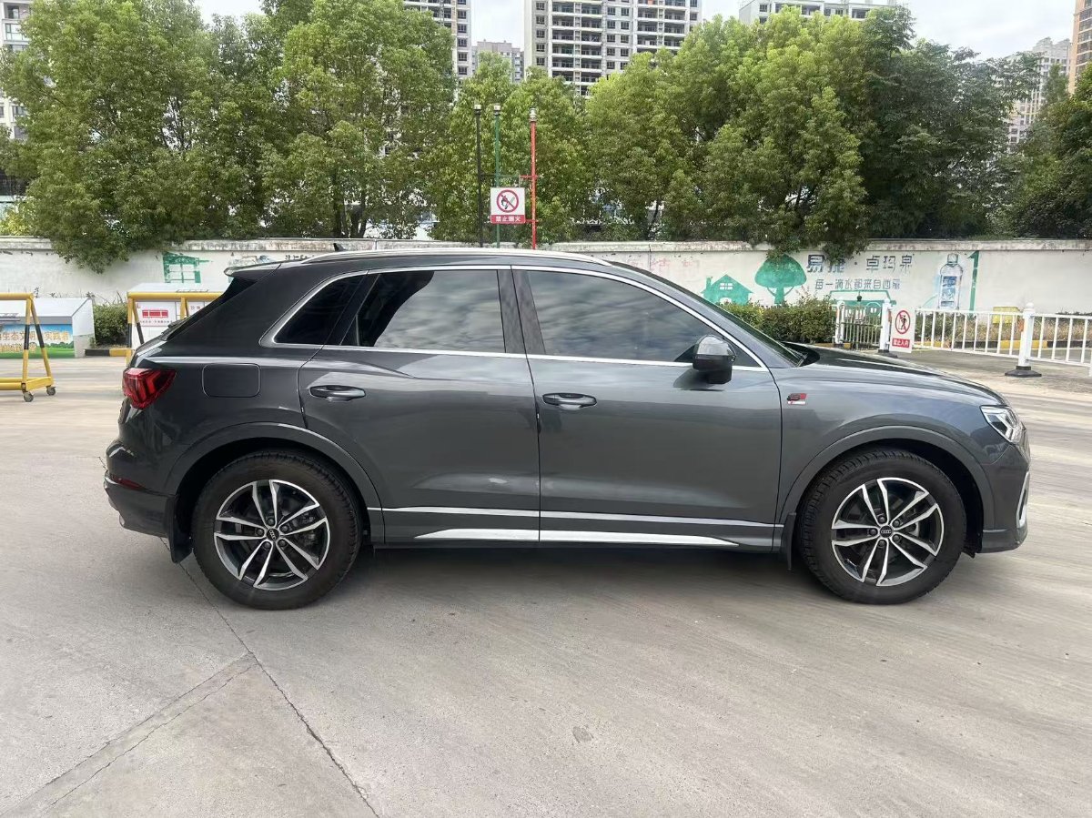 Audi Q3 2022 #4 Audi Q3 2022 car image #4